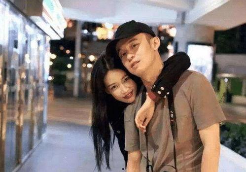 国产夫妻自拍在线观看